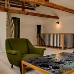 The Mill House - Watermill 펜션 Sæby