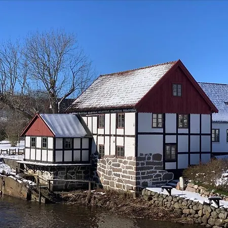 Feriehus The Mill House - Watermill *