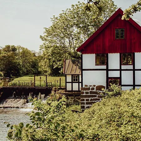 The Mill House - Watermill Semesterbostad Sæby